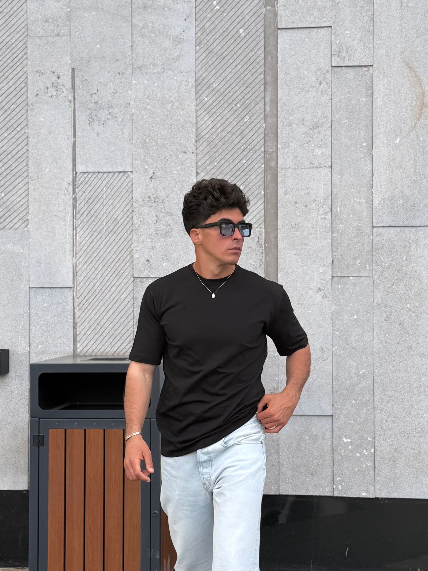 Short Sleeve Black T-shirt